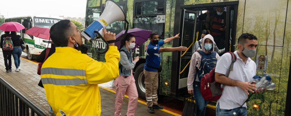 El Pico y Placa para Vehículos Particulares se Retomará desde esta Semana en Medellín